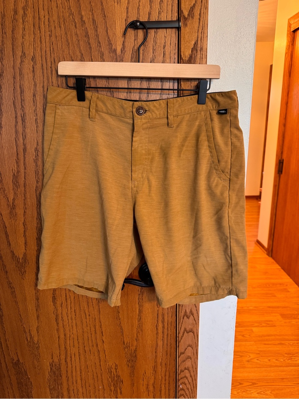 Vans‎ Men's Mustard Flat Front Shorts 32